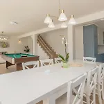 Casa de Férias Cozy In Radosinovci